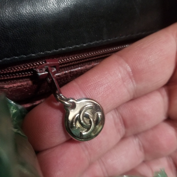 HOST PICK !!!!! Chanel Jumbo Single flap purse - Picture 11 of 13